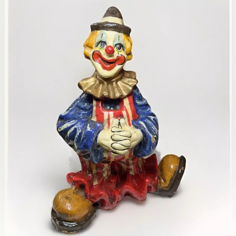 Vtg Folk Art Paper Mache Clown Sculpture (Jeanne Valentine Circa 60's?) No tag